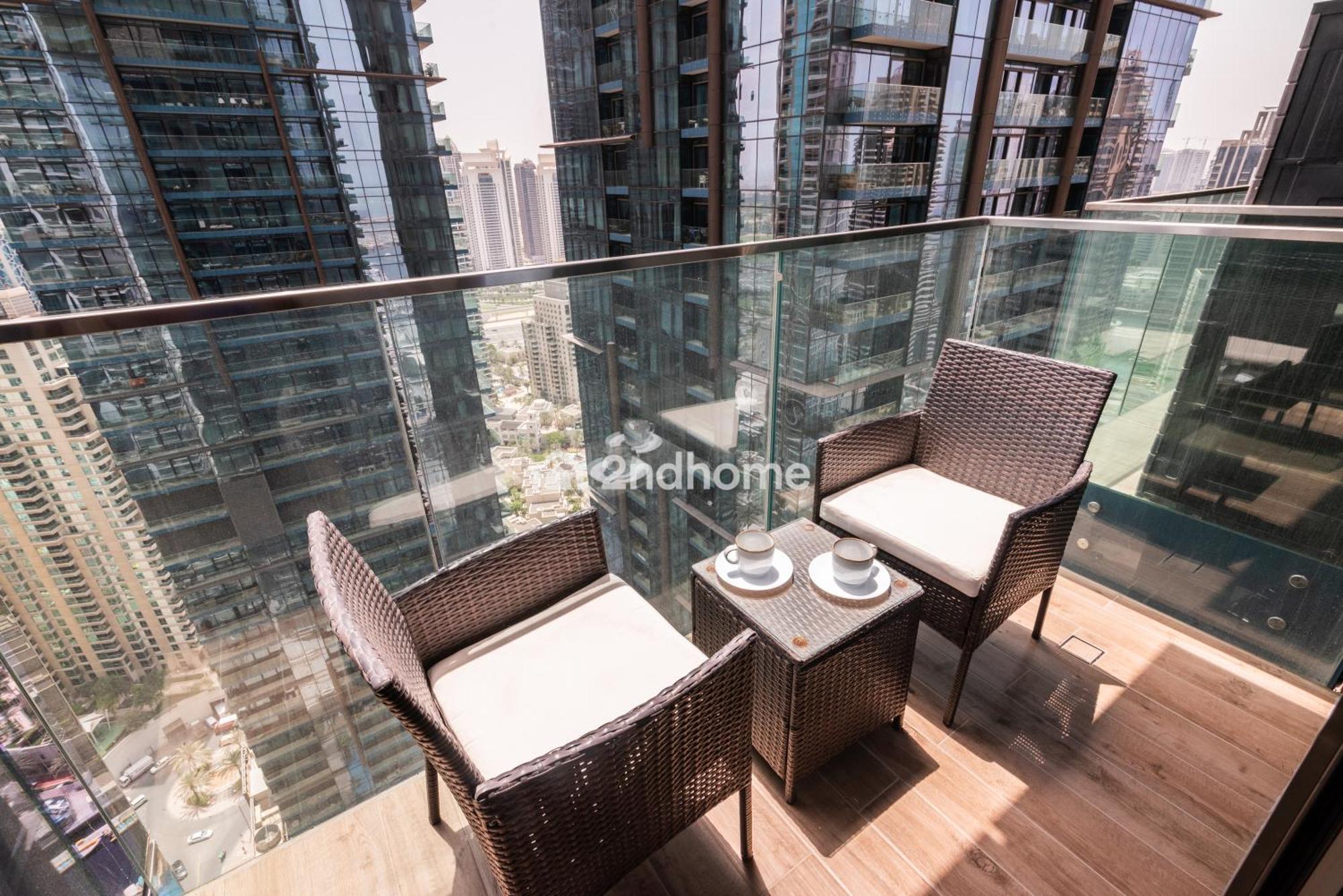 Stylish At Jumeirah Living Marina Gate